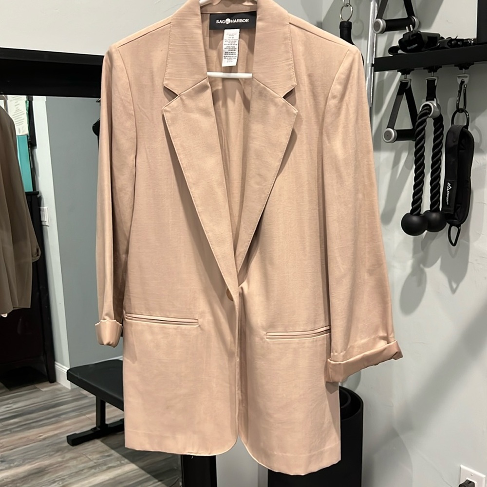 Tan blazer. Cuffed sleeves. Size 8.